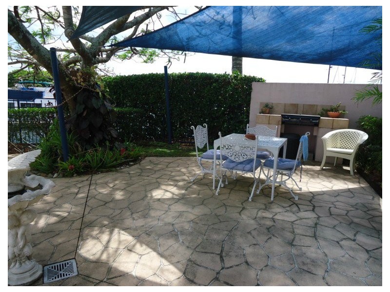 26 John Lund Drive, Hope Island QLD 4212