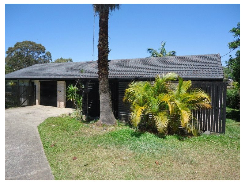 1/4 Ellen Street, Southport QLD 4215