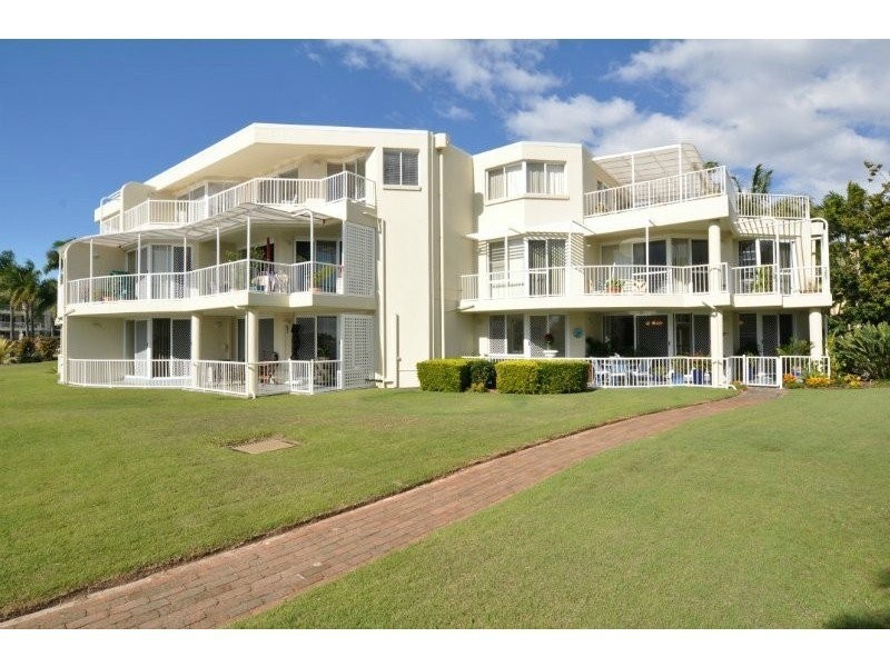 70/1 Lee Road, Runaway Bay QLD 4216