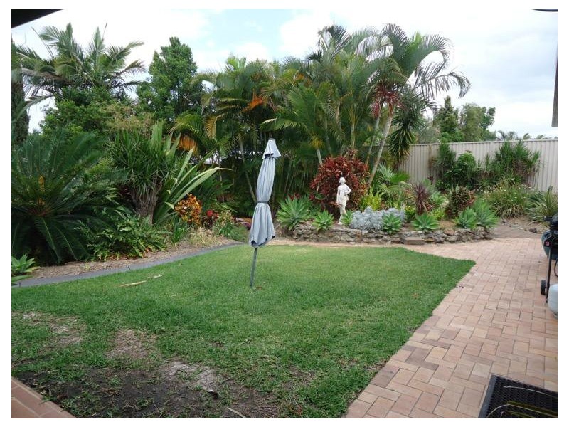 5 Bulla Court, Arundel QLD 4214