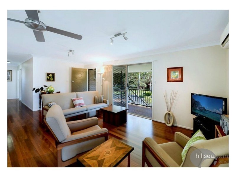 11 Tallara Street, Coombabah QLD 4216
