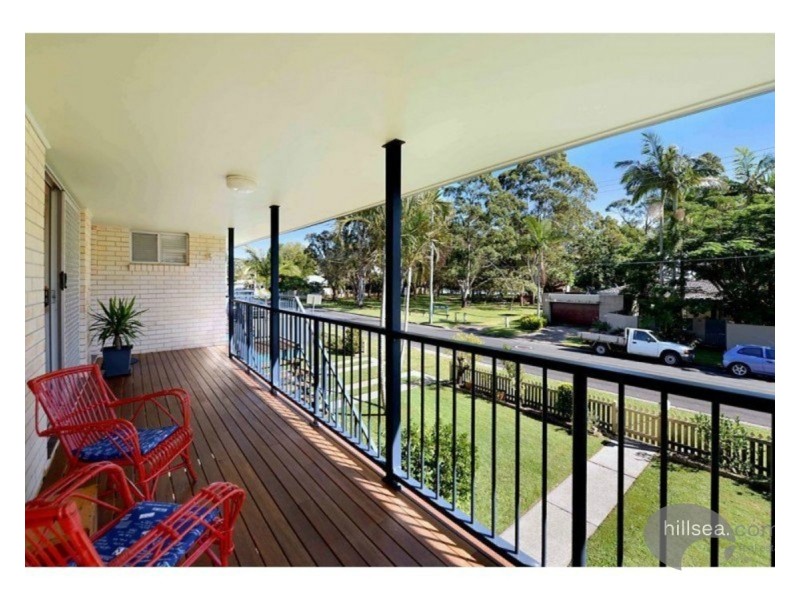 11 Tallara Street, Coombabah QLD 4216