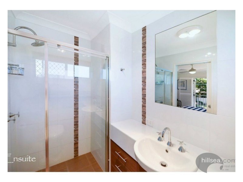 11 Tallara Street, Coombabah QLD 4216