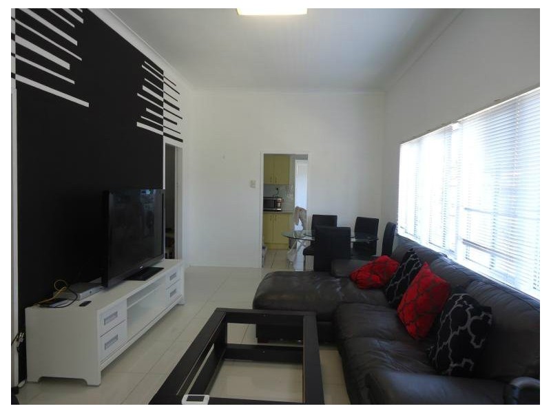 72 Morala Avenue, Runaway Bay QLD 4216