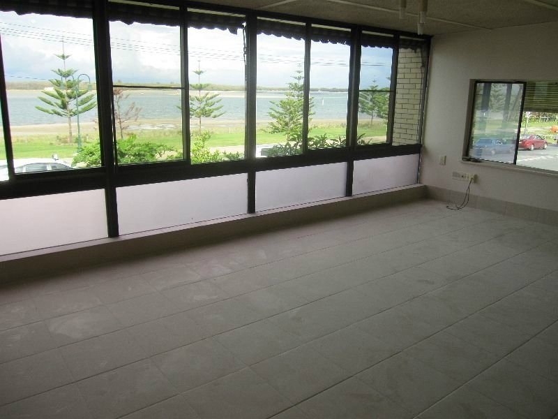 2/408 Marine Parade, Biggera Waters QLD 4216