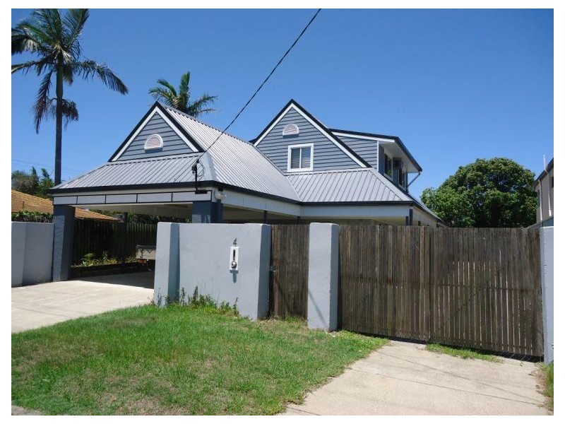 4 Clematis Avenue, Hollywell QLD 4216