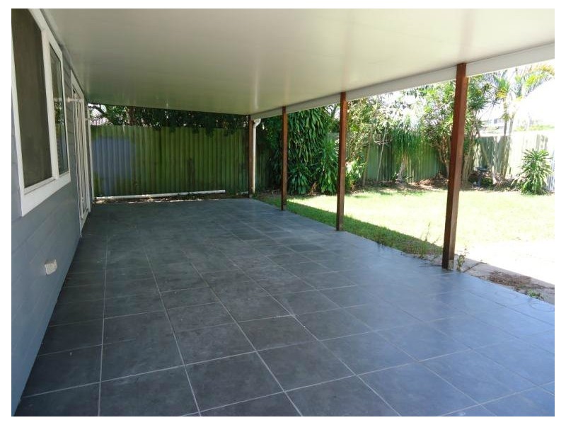 4 Clematis Avenue, Hollywell QLD 4216
