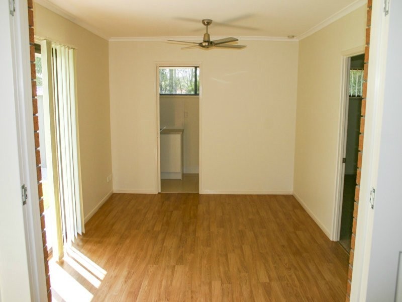 10 Kingaroy Avenue, Helensvale QLD 4212