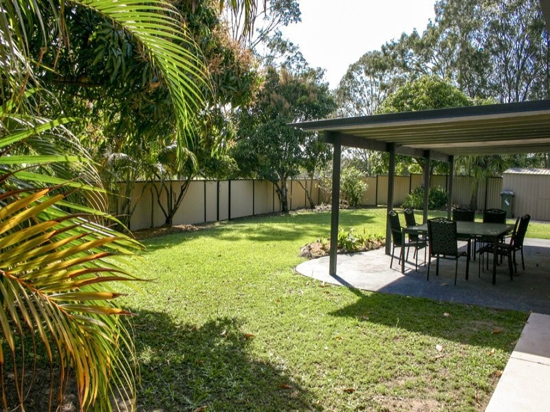 10 Kingaroy Avenue, Helensvale QLD 4212