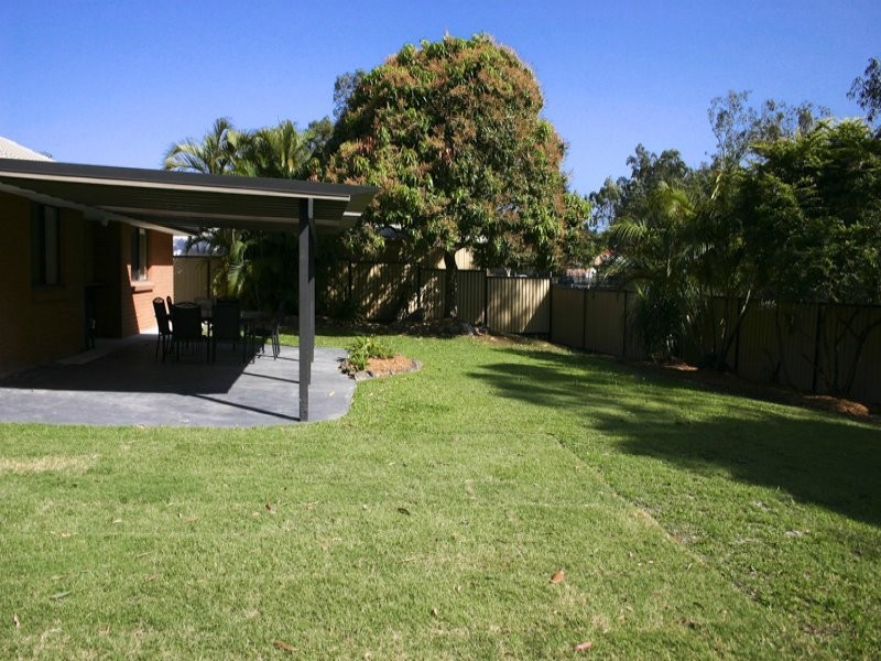 10 Kingaroy Avenue, Helensvale QLD 4212