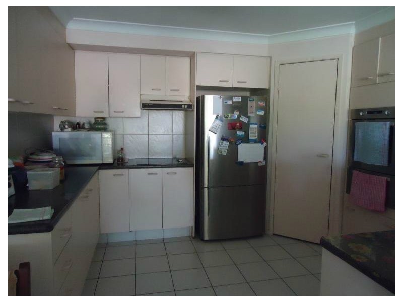 6 Lyle Court, Arundel QLD 4214