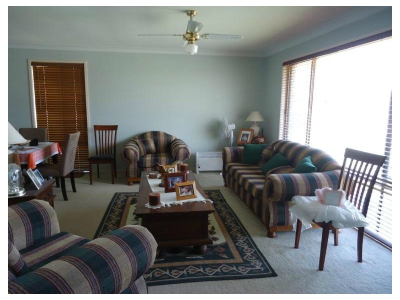 6 Lyle Court, Arundel QLD 4214