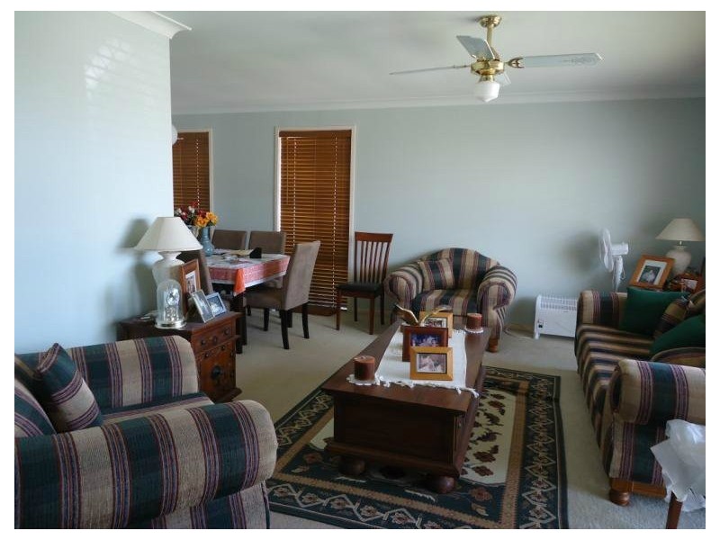 6 Lyle Court, Arundel QLD 4214