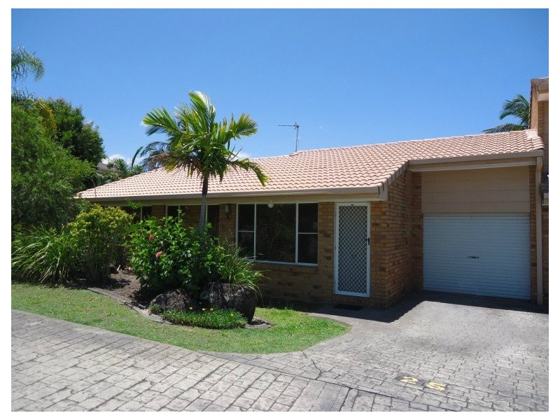 25/97 Edmund Rice Drive, Southport QLD 4215