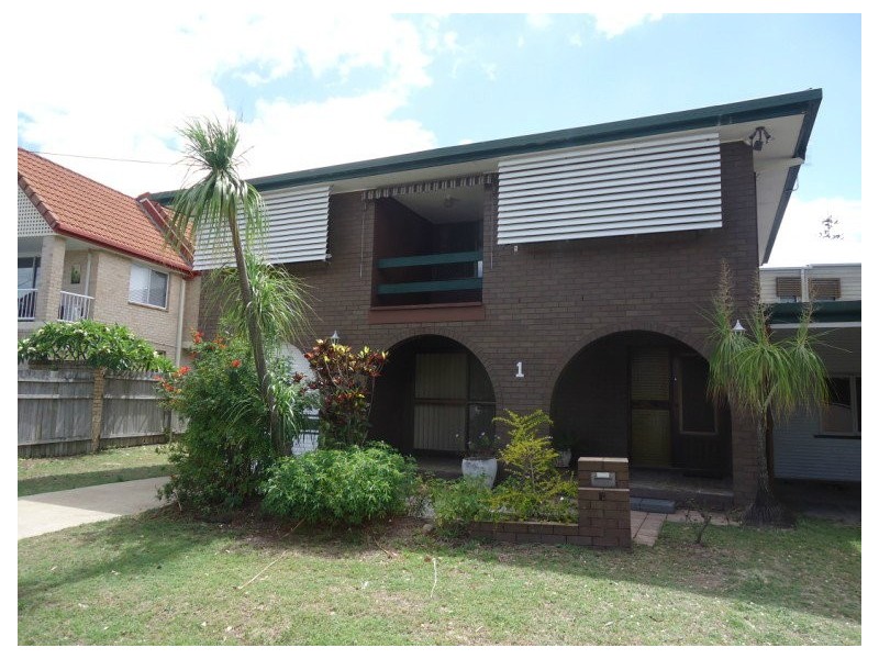 1A Tecona Avenue, Hollywell QLD 4216