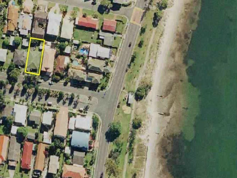 7 Abalone Avenue, Paradise Point QLD 4216
