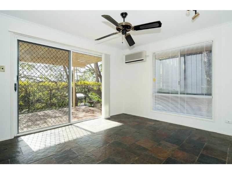2 Dubbo Court, Helensvale QLD 4212