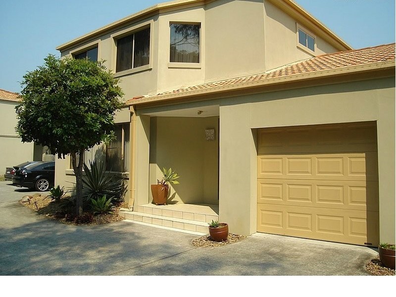 4/21 Harley Street, Labrador QLD 4215