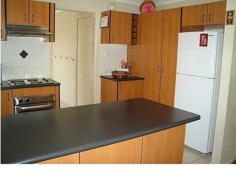 4/21 Harley Street, Labrador QLD 4215