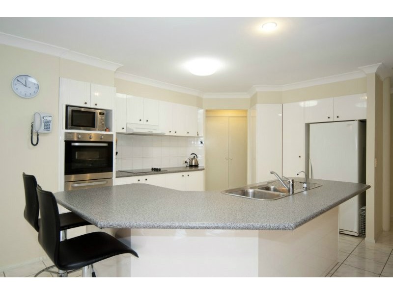 31 Ballybunion Drive, Parkwood QLD 4214