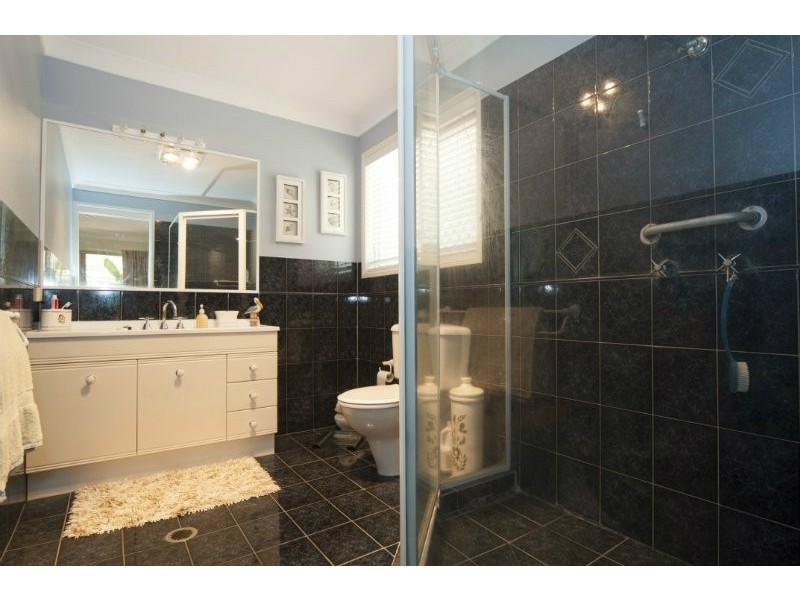 31 Ballybunion Drive, Parkwood QLD 4214