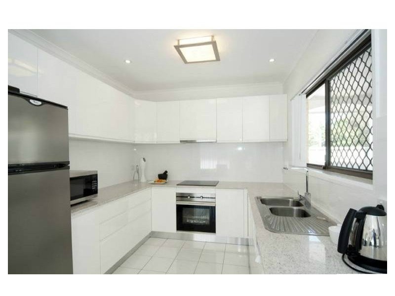 1/43 Paradise Parade, Paradise Point QLD 4216