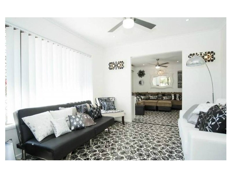 1/43 Paradise Parade, Paradise Point QLD 4216