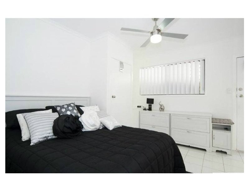 1/43 Paradise Parade, Paradise Point QLD 4216