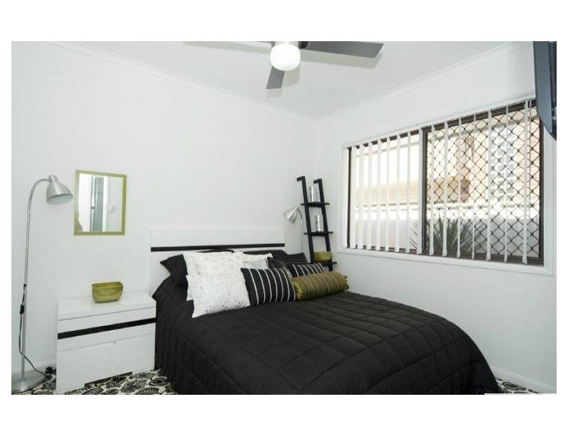 1/43 Paradise Parade, Paradise Point QLD 4216