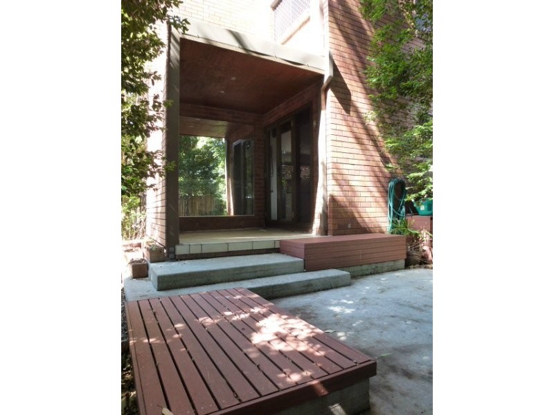 1/14 Baker Avenue, Labrador QLD 4215