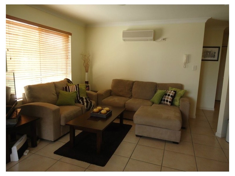6/89 Bayview Street, Runaway Bay QLD 4216