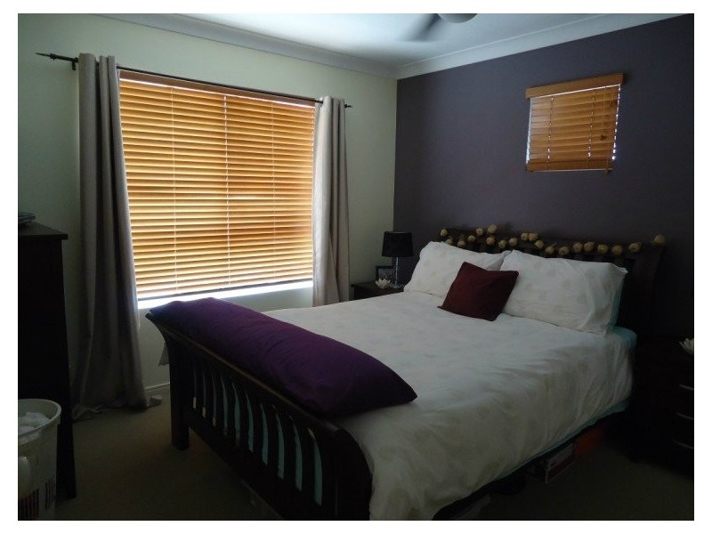 6/89 Bayview Street, Runaway Bay QLD 4216
