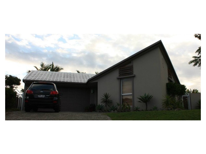 17 Parkwood Boulevarde, Parkwood QLD 4214