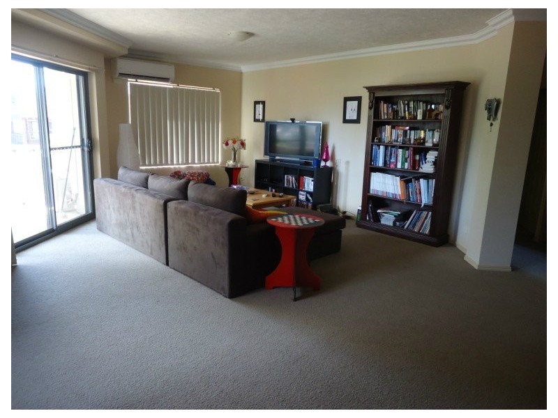 10/25 ChesterTerrace, Southport QLD 4215