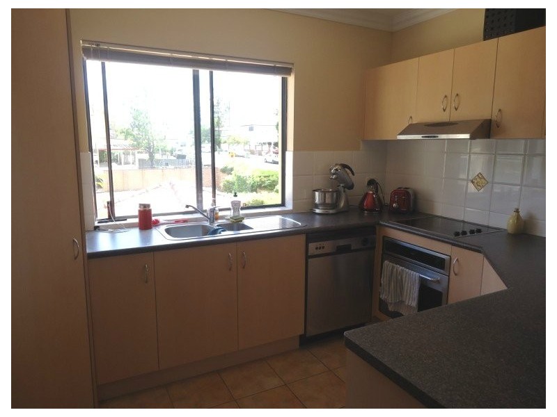 10/25 ChesterTerrace, Southport QLD 4215