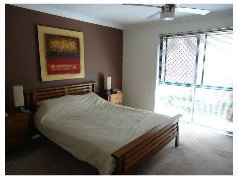 12 Torquay Place, Arundel QLD 4214