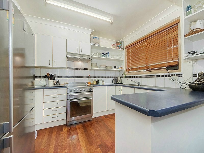 225 Cotlew Street, Ashmore QLD 4214