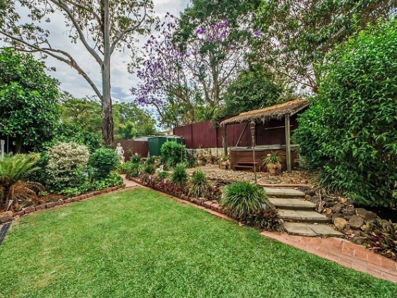 225 Cotlew Street, Ashmore QLD 4214