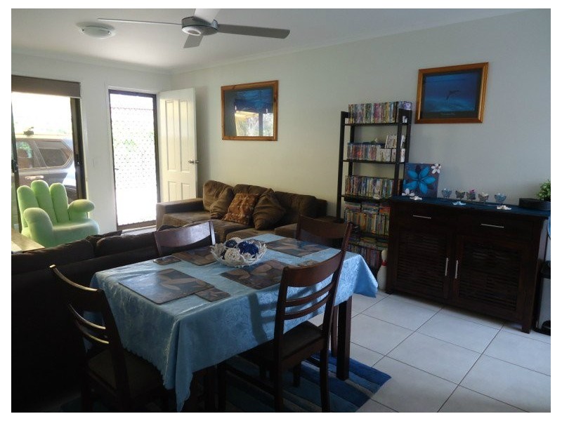 2/55 Morinda Way, Labrador QLD 4215