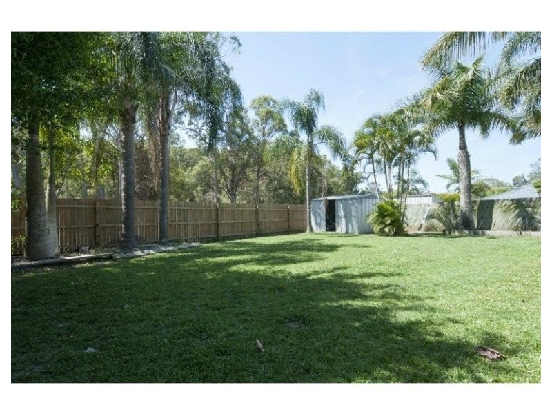 2/7 Jessica Court, Arundel QLD 4214