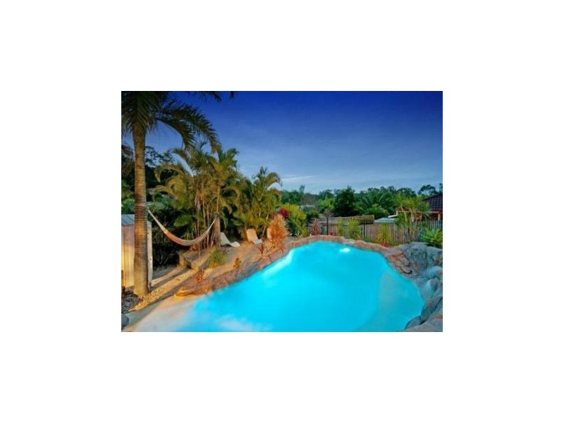 7 Nottinghill Place, Oxenford QLD 4210