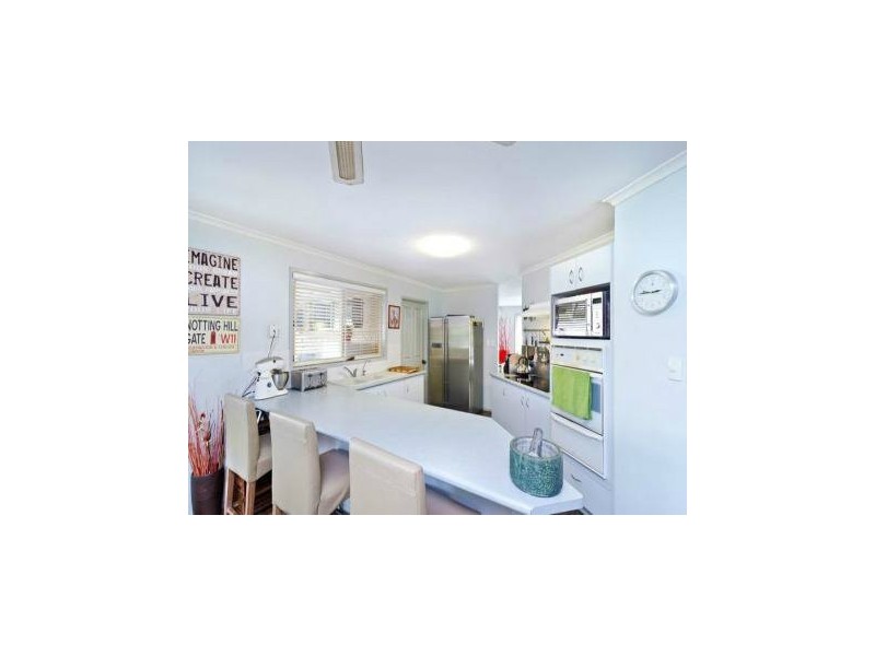 7 Nottinghill Place, Oxenford QLD 4210