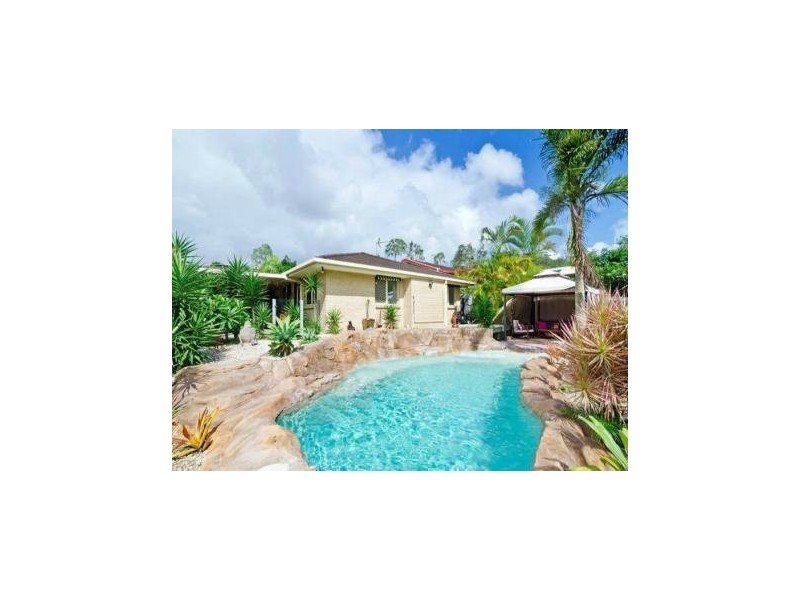 7 Nottinghill Place, Oxenford QLD 4210