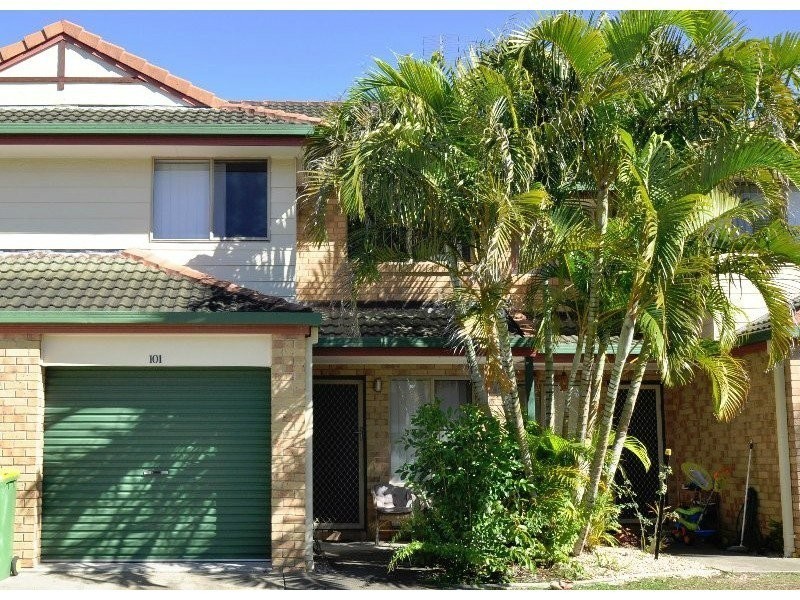 101/643 Pine Ridge Road, Biggera Waters QLD 4216