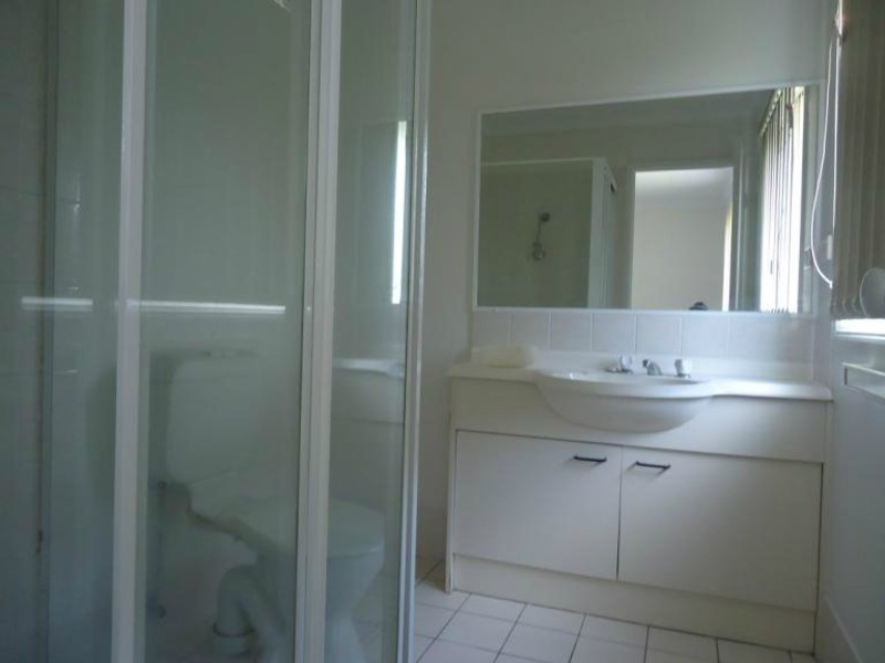 101/643 Pine Ridge Road, Biggera Waters QLD 4216