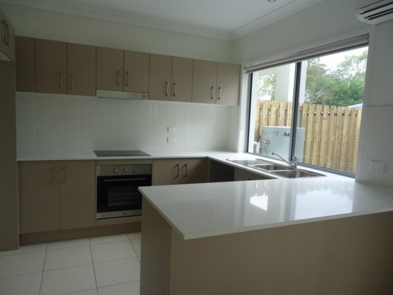 22/26 Careel Close, Helensvale QLD 4212