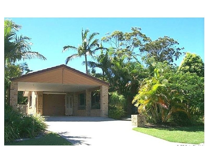 6 Baxter Court, Arundel QLD 4214