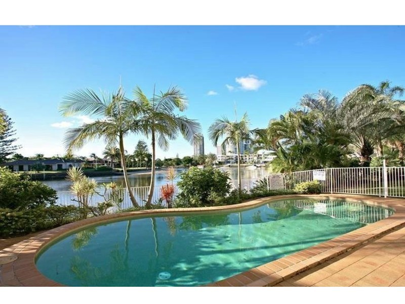 52/11 Taylor Street, Biggera Waters QLD 4216