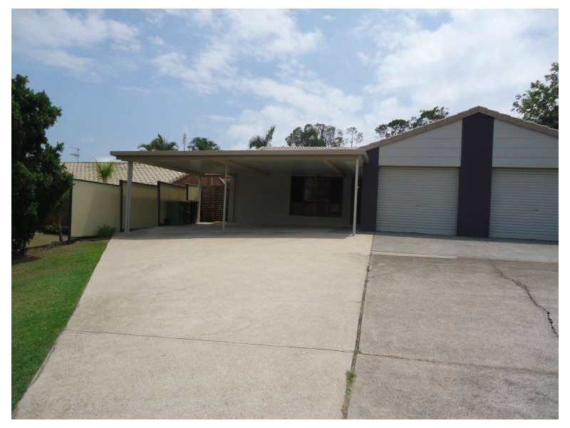 2/9 Orkney Place, Labrador QLD 4215