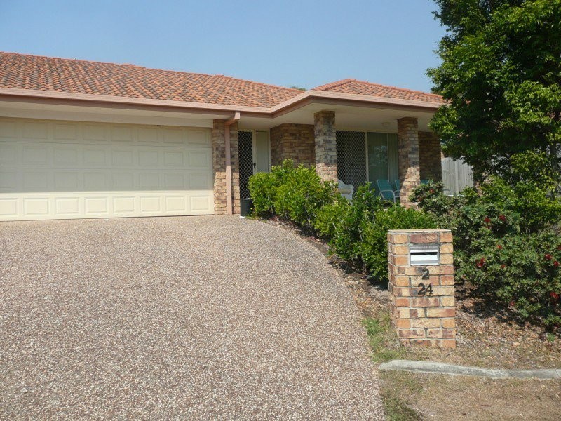 2/24 McMillan Street, Labrador QLD 4215